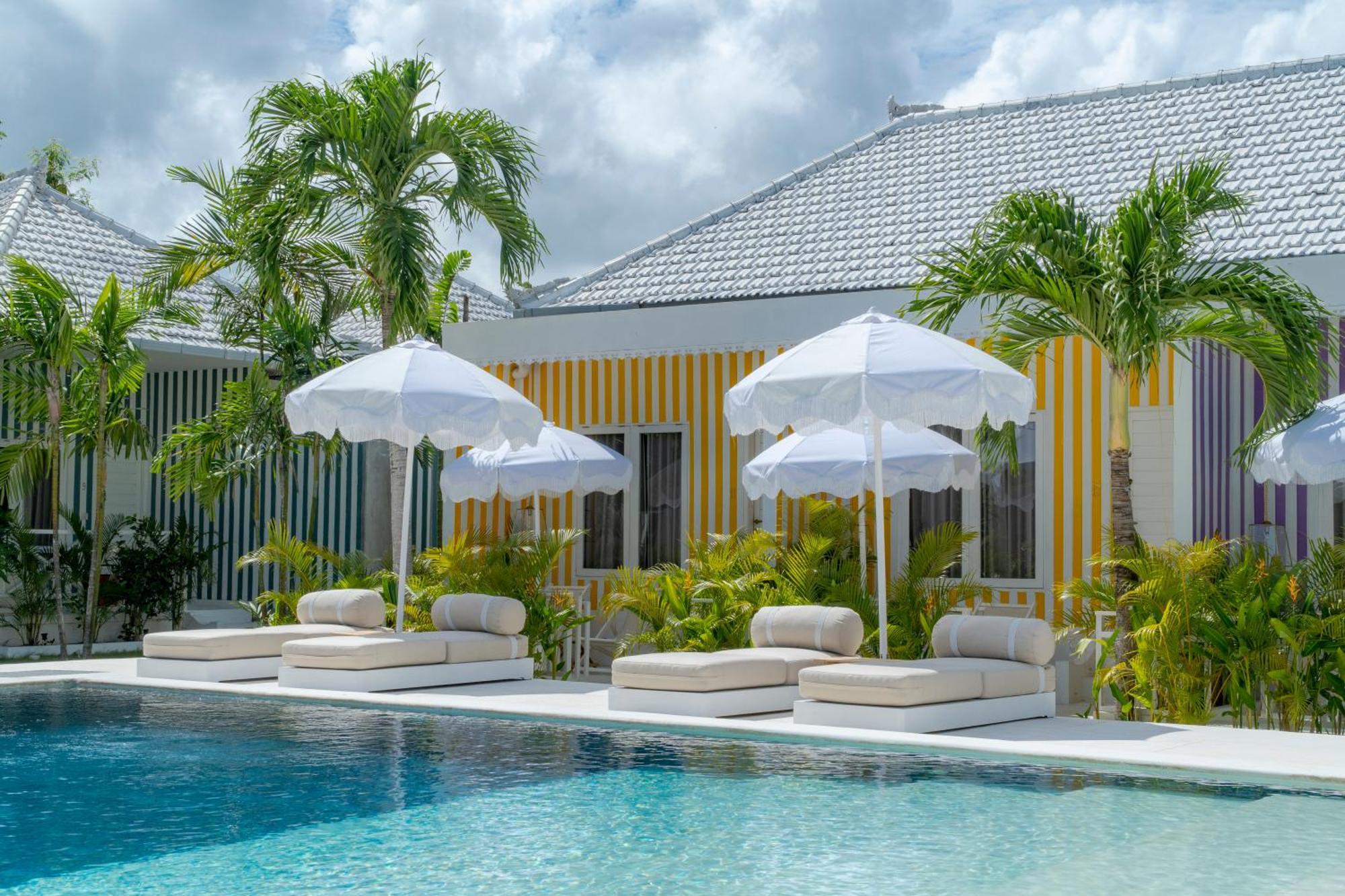 Ria Uluwatu, Tropical Chic Hotel Pokój zdjęcie
